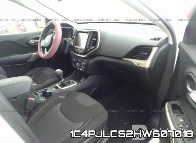 1C4PJLCS2HW607018 фото 6