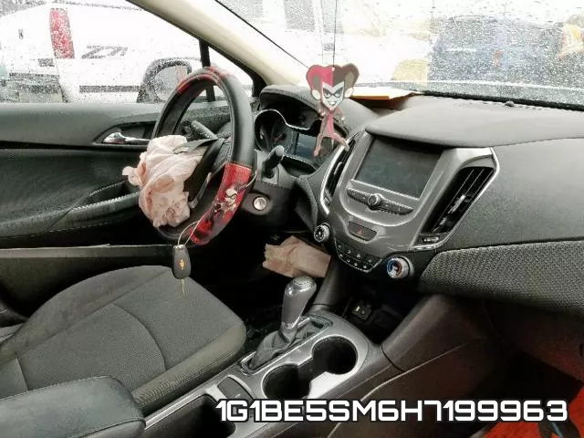 1G1BE5SM6H7199963 фото 10