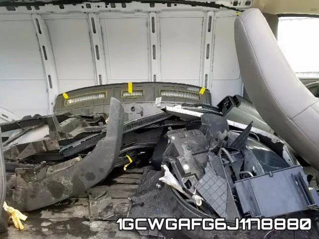 1GCWGAFG6J1178880 фото 7