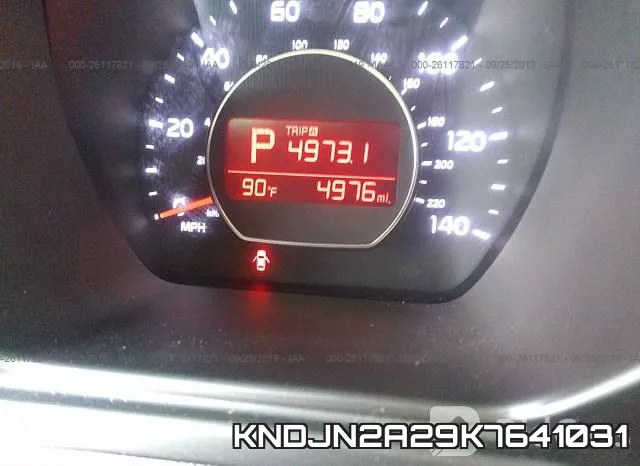 KNDJN2A29K7641031 фото 8