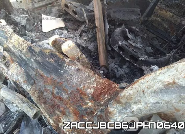 ZACCJBCB6JPH70640 фото 10