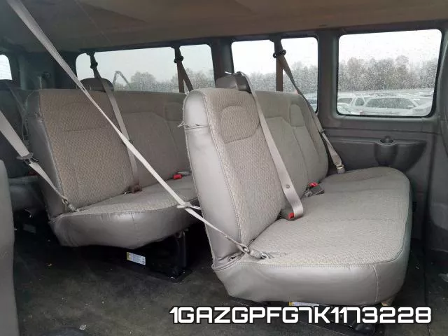 1GAZGPFG7K1173228 фото 7