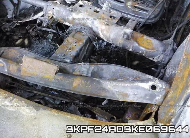 3KPF24AD3KE069644 фото 10