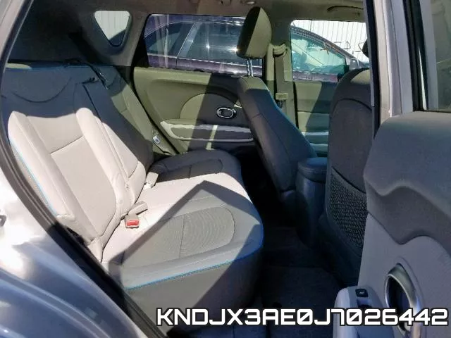 KNDJX3AE0J7026442 фото 6