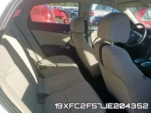 19XFC2F57JE204352 фото 7