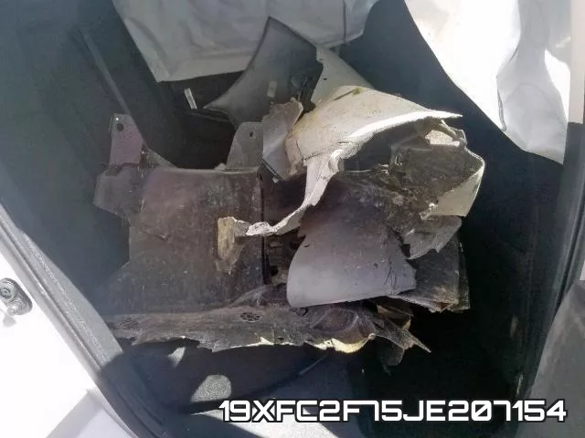 19XFC2F75JE207154 фото 7