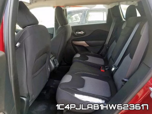 1C4PJLAB1HW623617 фото 7