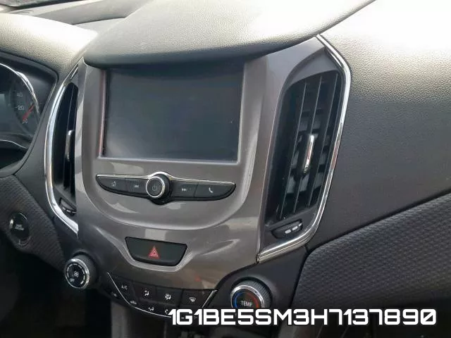 1G1BE5SM3H7137890 фото 9