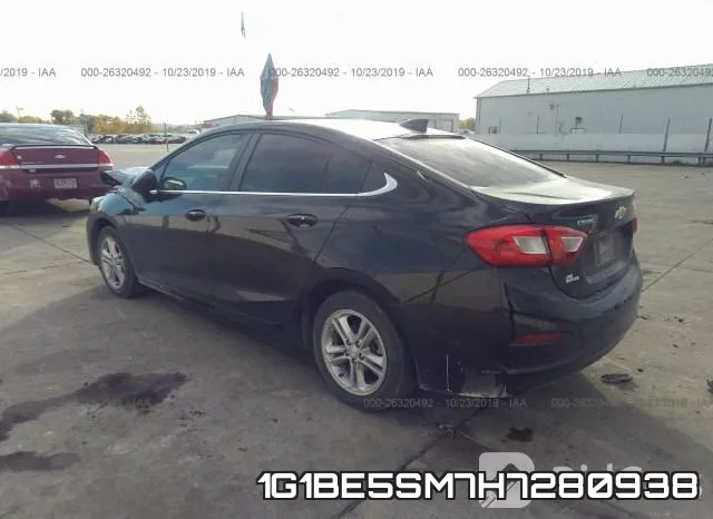 1G1BE5SM7H7280938 фото 4