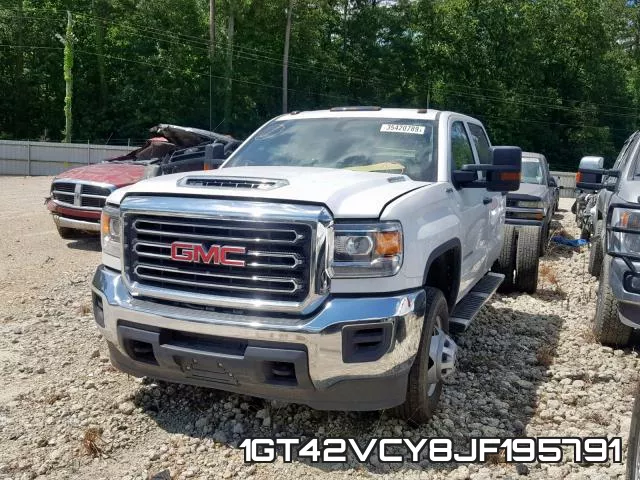 1GT42VCY8JF195791 фото 3