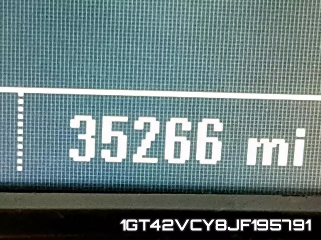 1GT42VCY8JF195791 фото 9