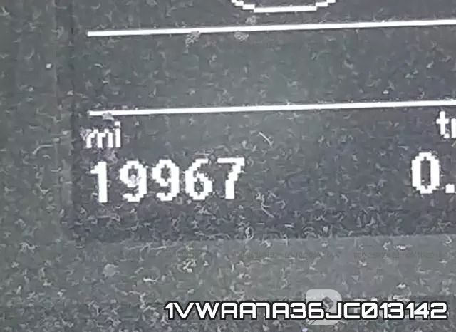1VWAA7A36JC013142 фото 8
