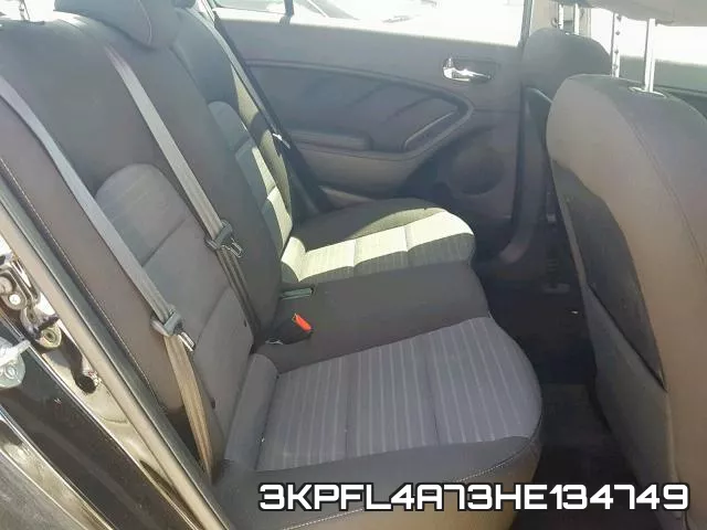 3KPFL4A73HE134749 фото 7