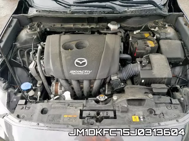 JM1DKFC75J0313604 фото 8