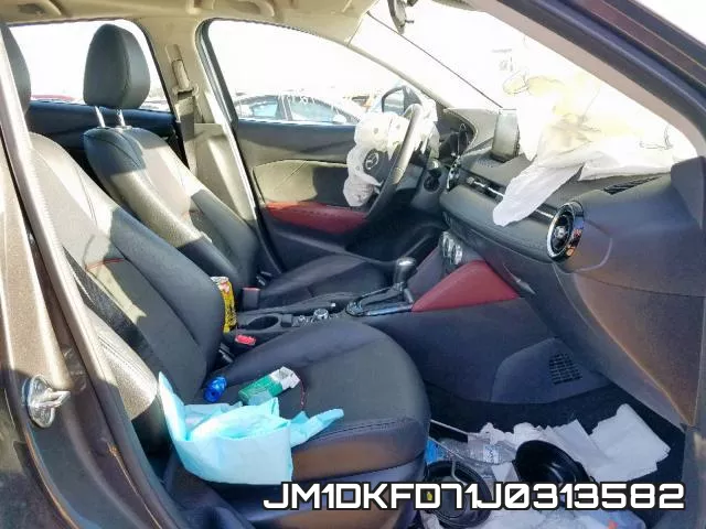 JM1DKFD71J0313582 фото 6