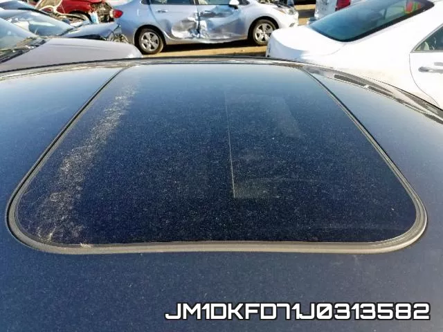 JM1DKFD71J0313582 фото 10