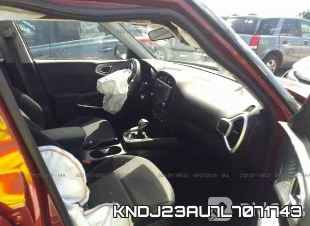 KNDJ23AU7L7071743 фото 6