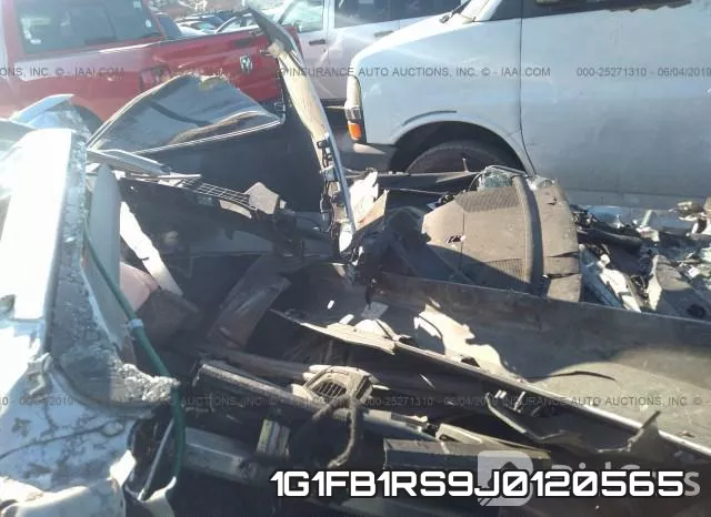 1G1FB1RS9J0120565 фото 5