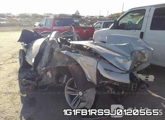 1G1FB1RS9J0120565 фото 6