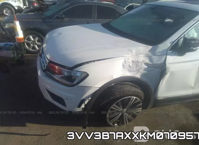 3VV3B7AXXKM070957 фото 7