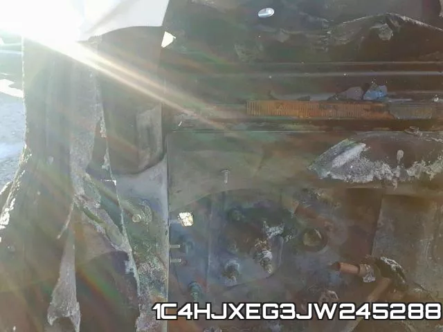 1C4HJXEG3JW245288 фото 9