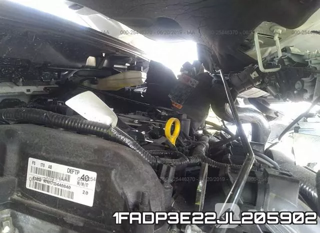 1FADP3E22JL205902 фото 2