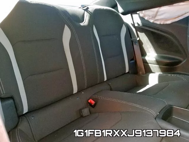 1G1FB1RXXJ9137984 фото 7