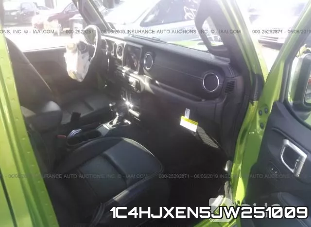 1C4HJXEN5JW251009 фото 6