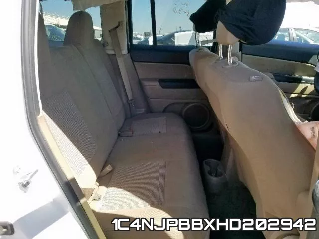 1C4NJPBBXHD202942 фото 7