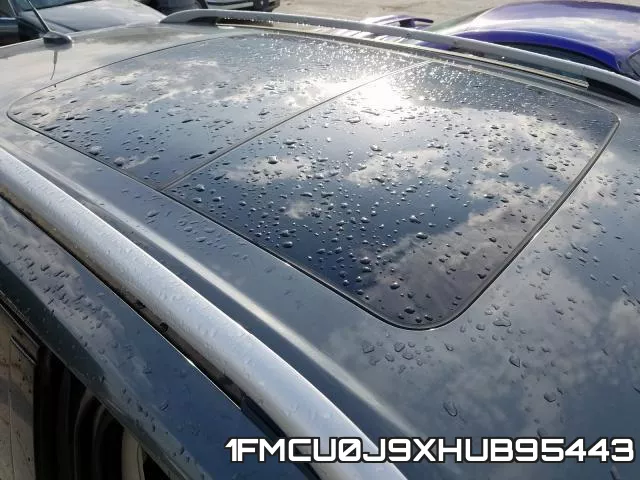 1FMCU0J9XHUB95443 фото 10