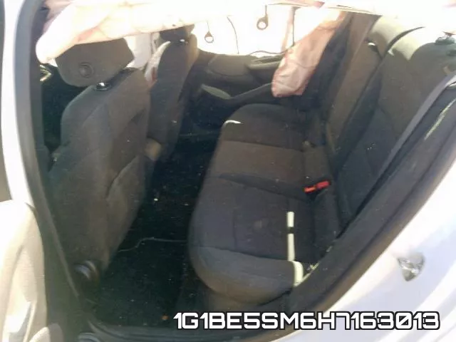 1G1BE5SM6H7163013 фото 7