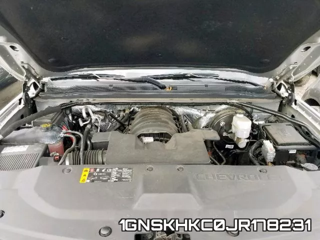 1GNSKHKC0JR178231 фото 8