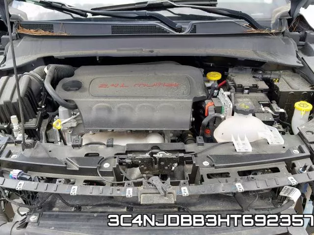 3C4NJDBB3HT692357 фото 8