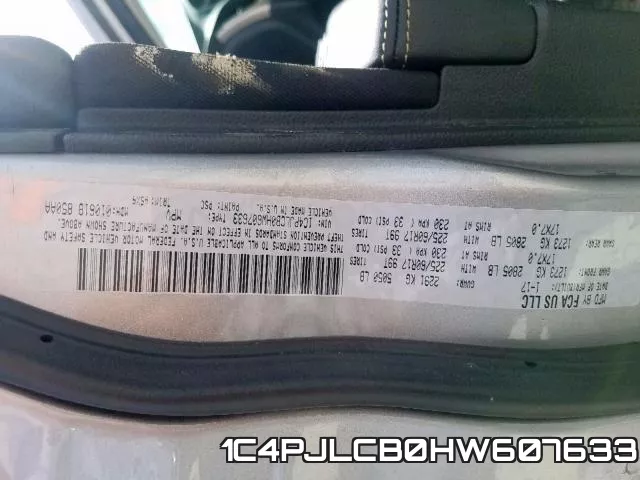 1C4PJLCB0HW607633 фото 2