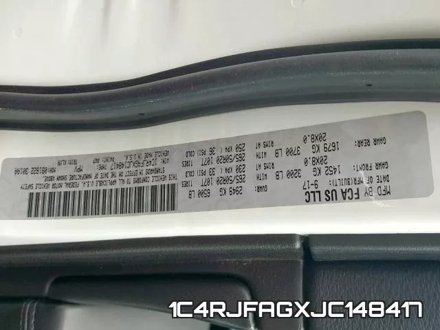 1C4RJFAGXJC148417 фото 2