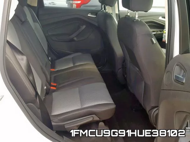 1FMCU9G91HUE38102 фото 7
