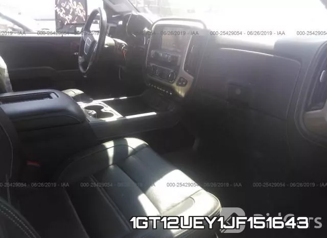 1GT12UEY1JF151643 фото 6