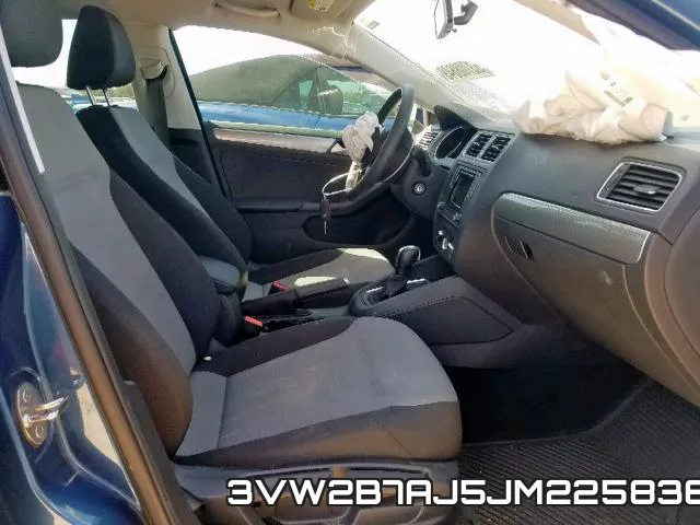 3VW2B7AJ5JM225836 фото 6