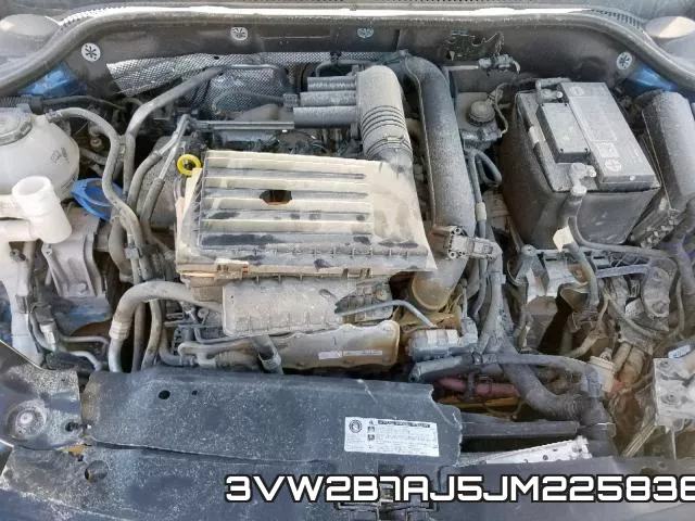 3VW2B7AJ5JM225836 фото 8