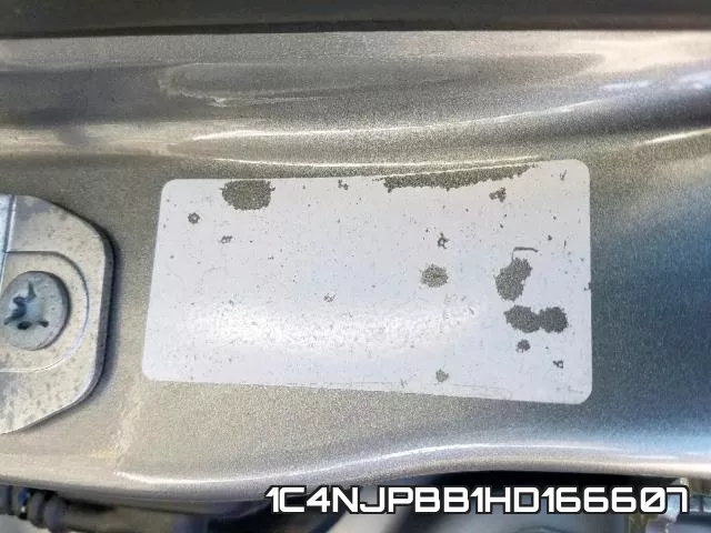 1C4NJPBB1HD166607 фото 2