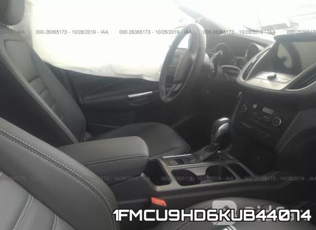 1FMCU9HD6KUB44074 фото 6