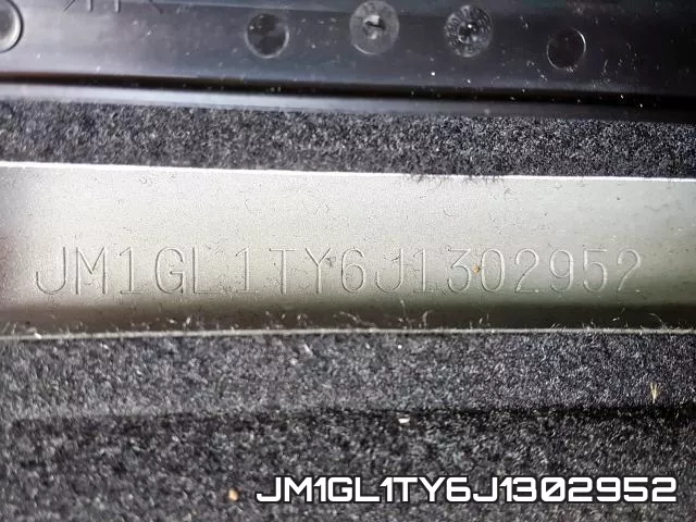JM1GL1TY6J1302952 фото 2