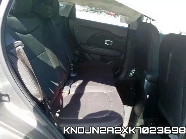 KNDJN2A2XK7023698 фото 7