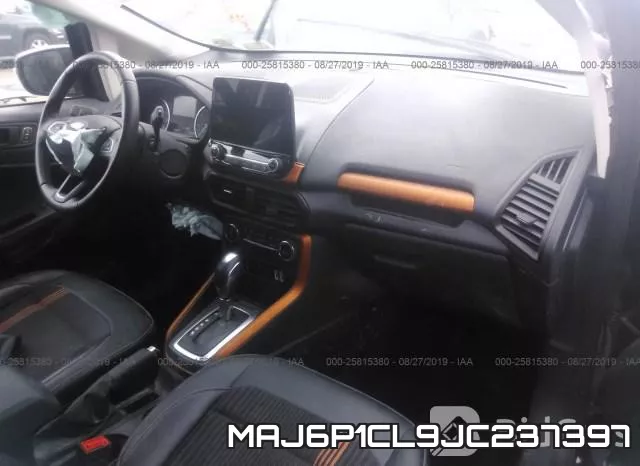 MAJ6P1CL9JC237397 фото 6