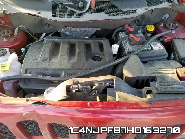1C4NJPFB7HD163270 фото 8