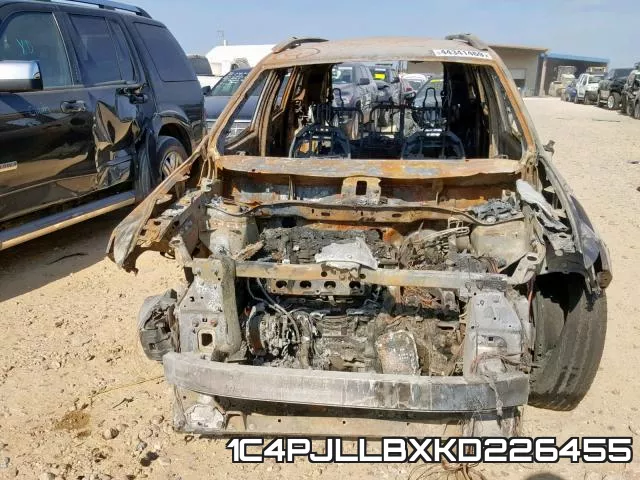 1C4PJLLBXKD226455 фото 10