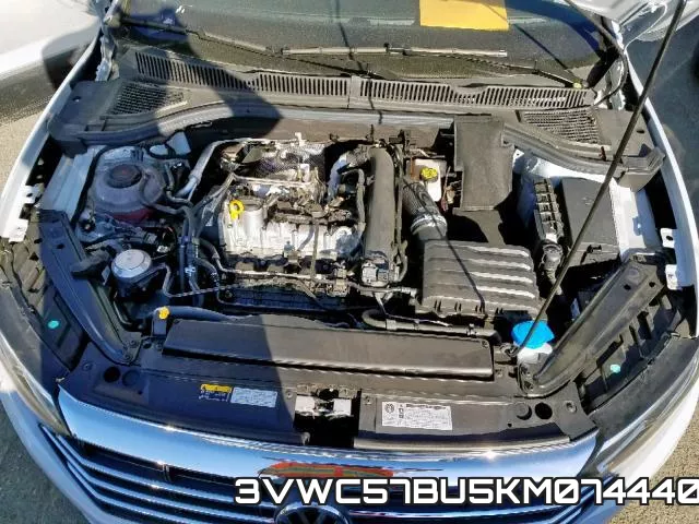 3VWC57BU5KM074440 фото 8