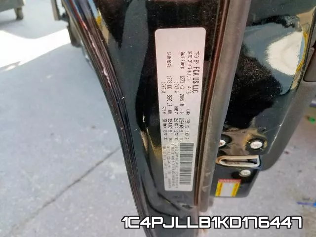 1C4PJLLB1KD176447 фото 2