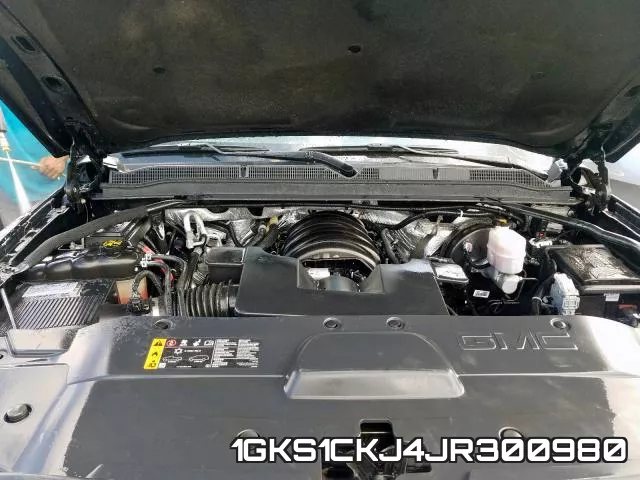 1GKS1CKJ4JR300980 фото 8