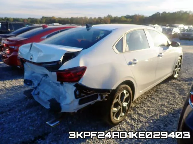 3KPF24AD1KE029403 фото 5